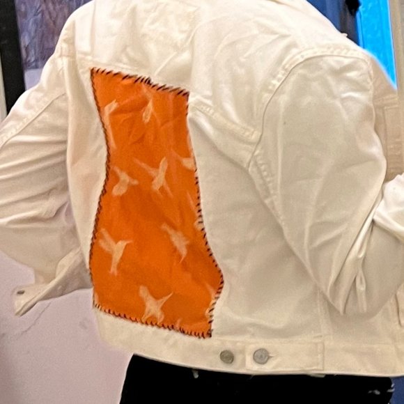 Banana Republic Customized Embroidered White Jacket Small - Picture 3 of 9